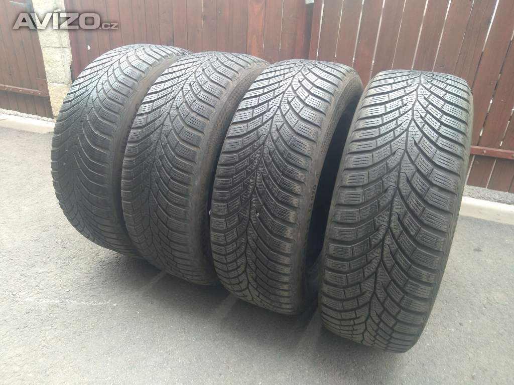 Prodám zimní gumy Continental 205 /55 R16 DOT 3823