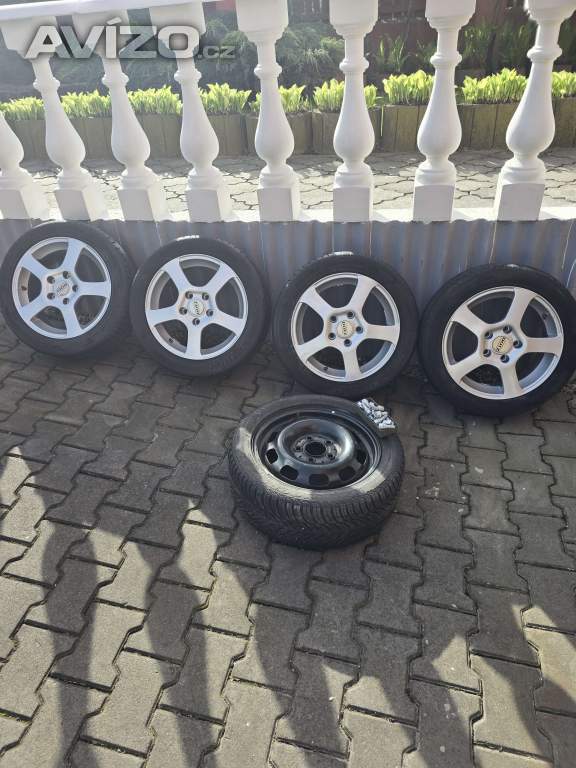 Elektrony komplet s letní pneu 195/50R15 