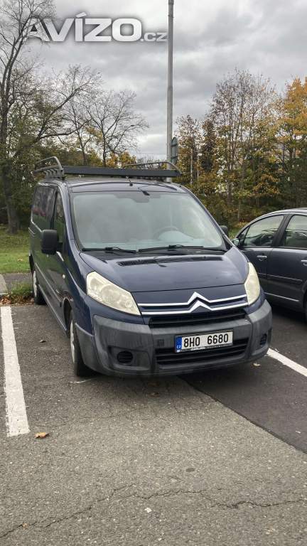 Citroen Jumpy na rybaření a cestování