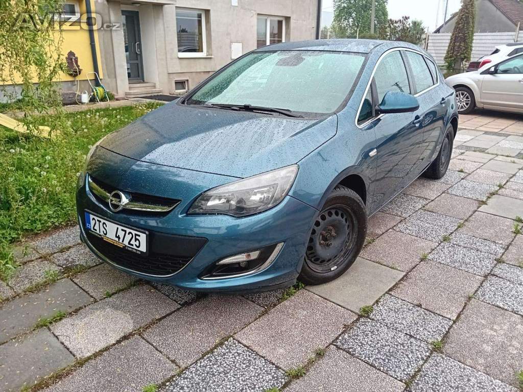 Opel Astra J Facelift 1.4 ( A14NET ) 103kW r.2014 modrá
