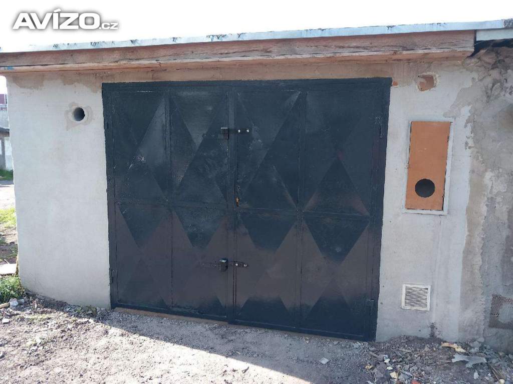 Pronájem rekonstruované garáže v Mar. Horách BEZ PROVIZE RK