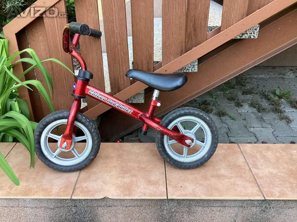 Prodám dětské odráželo zn. Chicco Red Bulet