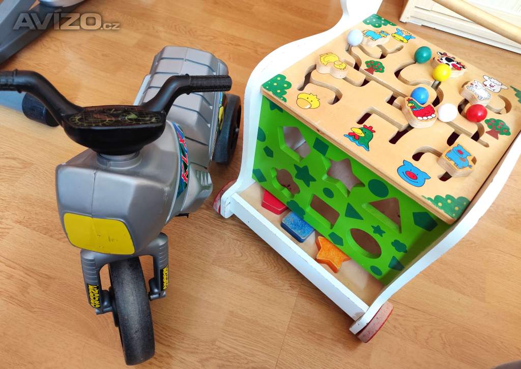 Montessori kostka + odrážedlo