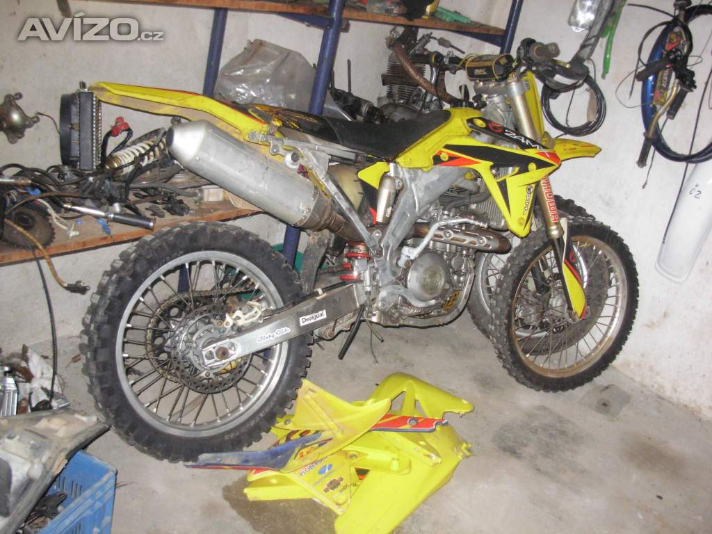 Suzuki RMZ450