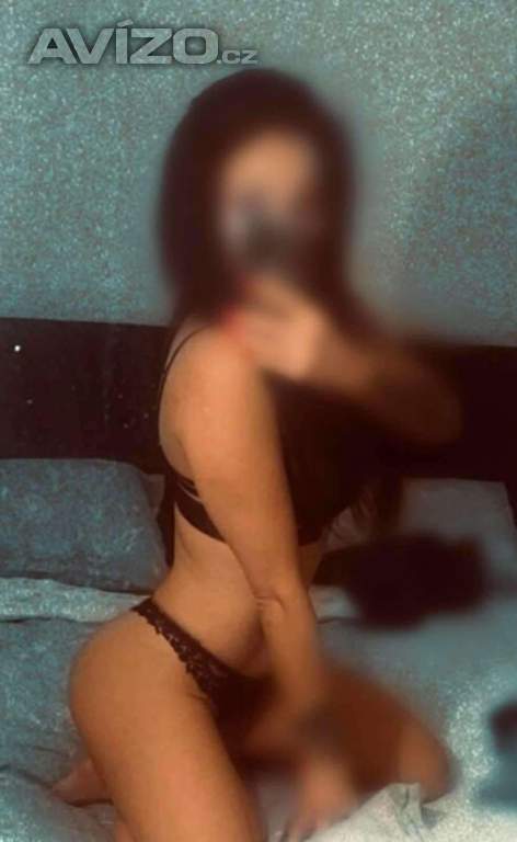 Nadrzena sexi kočička 