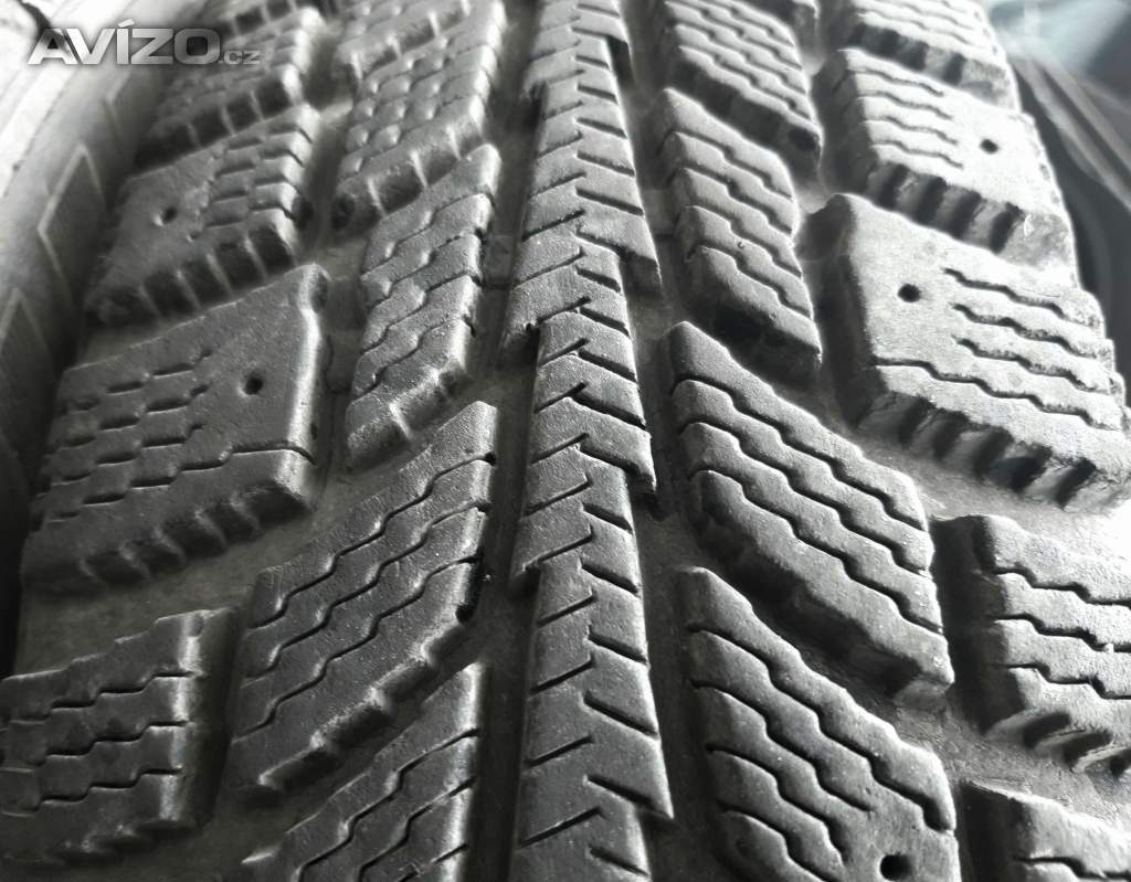 2ks zánovních zimních pneu 155/80 R13 Everest