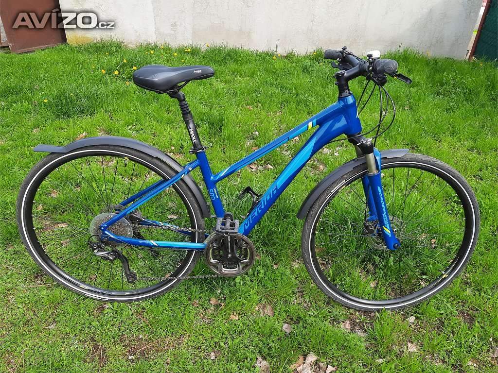 Merida Crossway 500 dámské trekové kolo