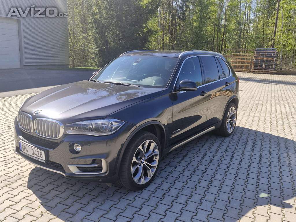 PRODÁM BMW X5 xDrive30d rok výroby 2015,1. majitel zakoupeno v CZ