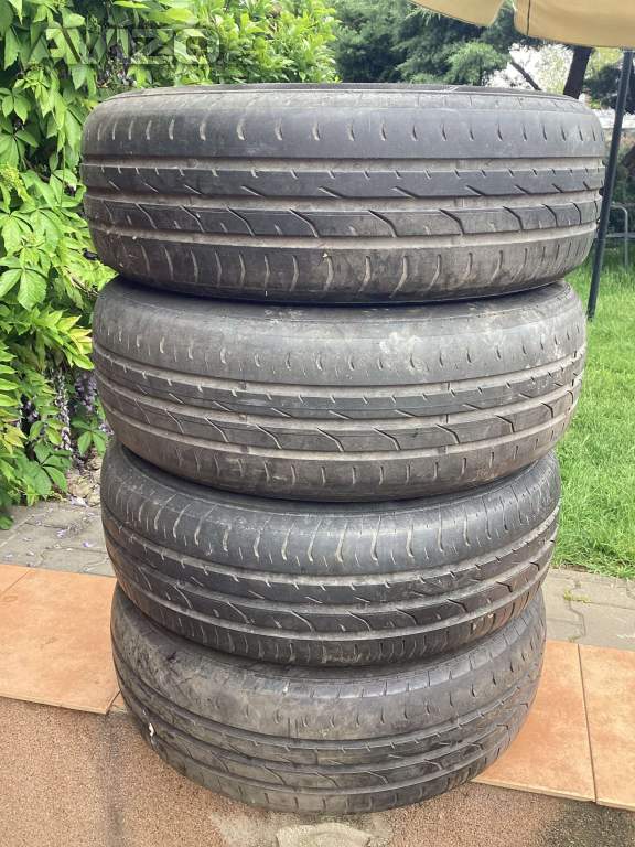 Prodám 4ks letních pneumatik Barum Bravuris 5. 185/65 R15