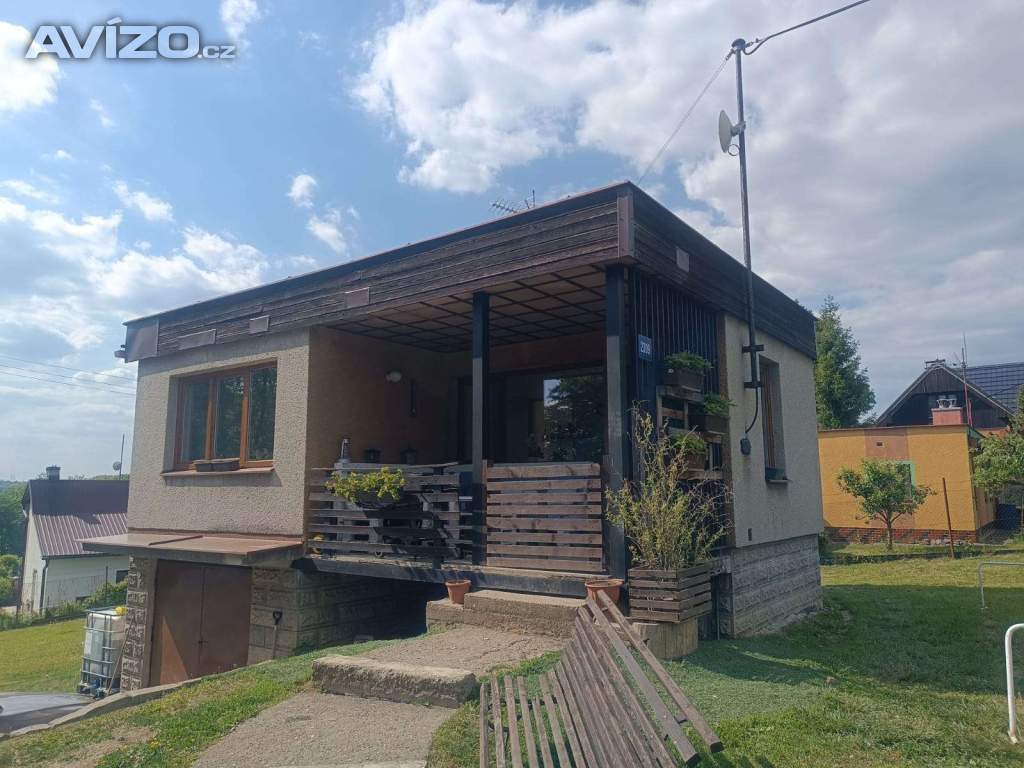 Pronajmu zařízenou zděnou Chatu u Těrlické přehrady s garáží 