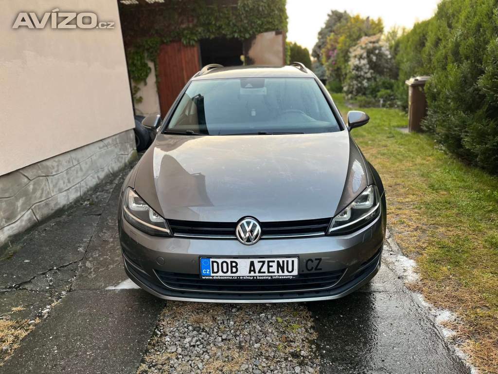 Volkswagen Golf kombi 1,6 TDI 81 KW NEZÁVISLÉ TOPENÍ, SENZORY, MASÁŽNÍ SEDADLO