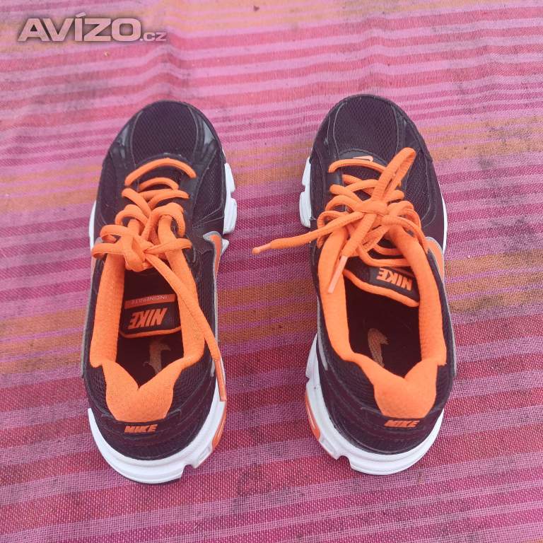 boty nike