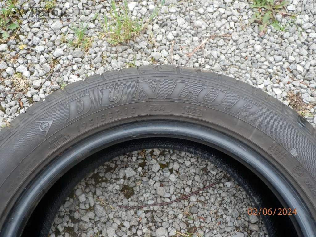 1x Letní guma DUNLOP SP SPORT 01A  195/55 R15  vzorek je: 1x 6MM cena: 300kč.