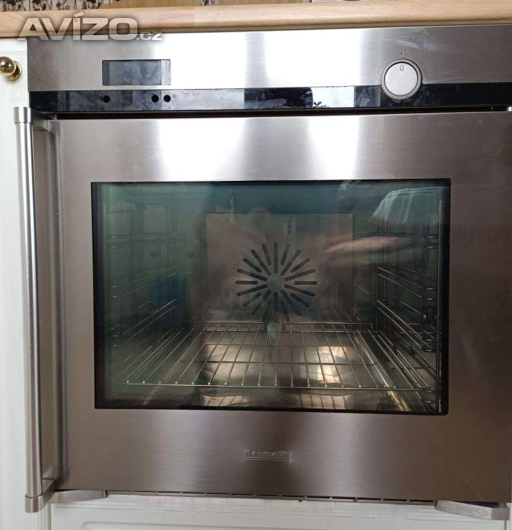 BAUMATIC MEGASCHEF1S - vestavná trouba