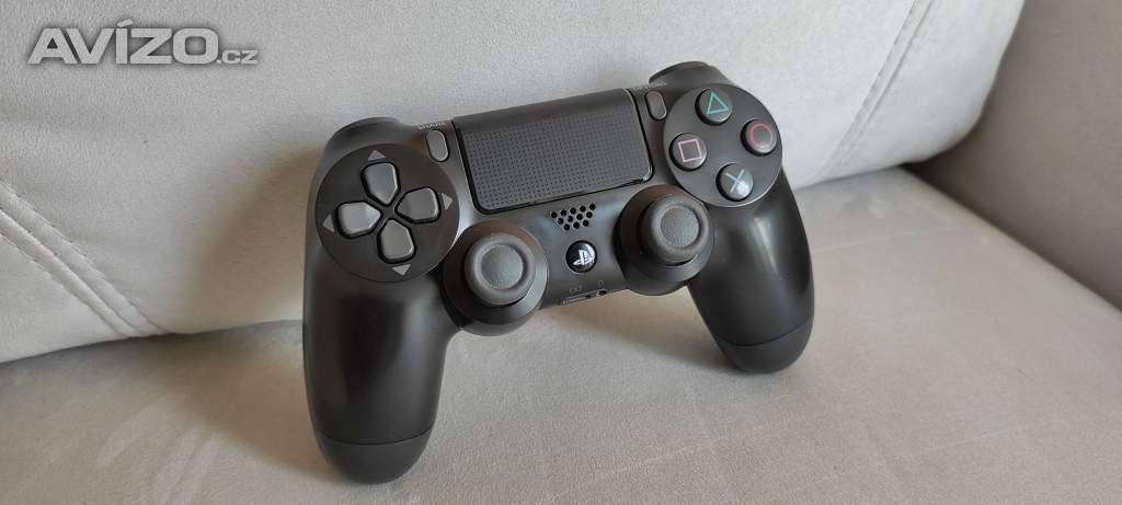 PS4 Dualshock 4 V2 ovladač