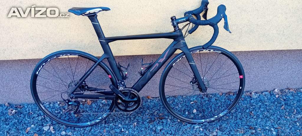 Silniční carbonové, TESTOVACÍ KOLO Mrx disc, Sh 105 černá