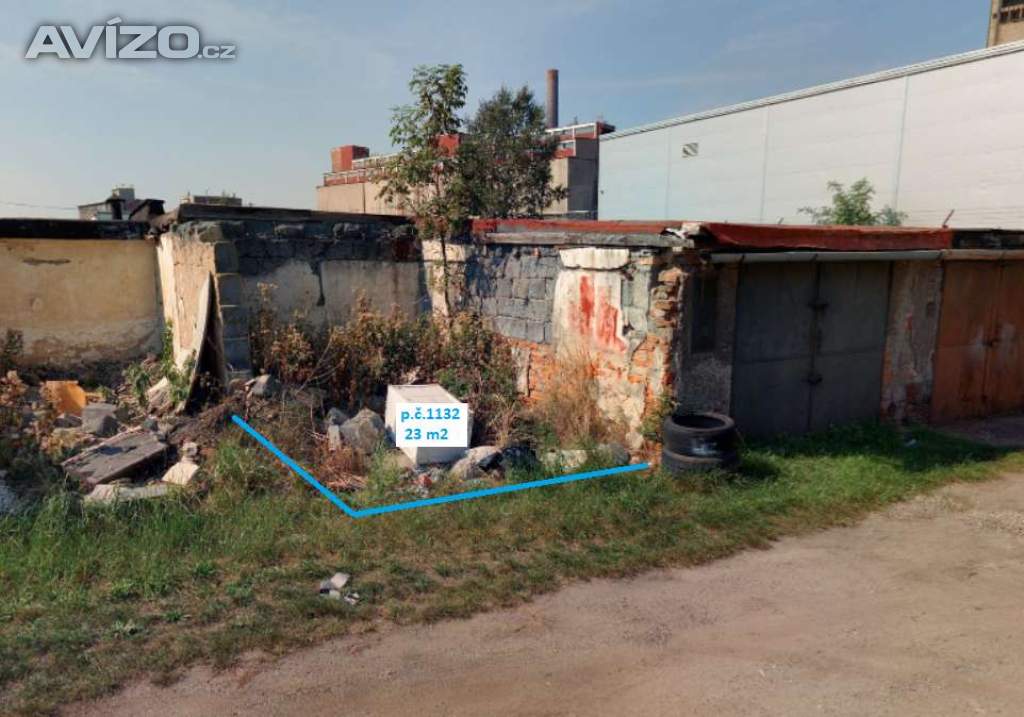 Prodám stavební pozemek na řadovou garáž