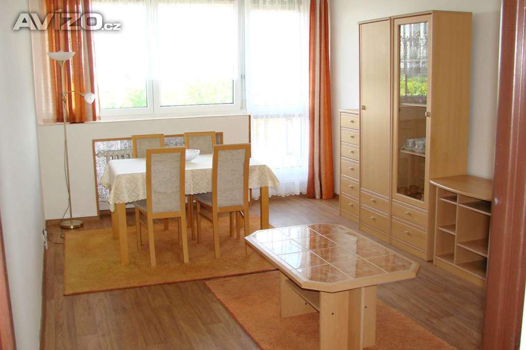 Pronájem 2+1, OV-Zábřeh, ul. Volgogradská (balkon, částečně zařízen)