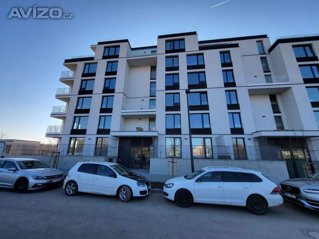 Pronájem bytu 2+kk s lodžií  a garážovým stáním v Rezidenci Nová Karolina Ostrava