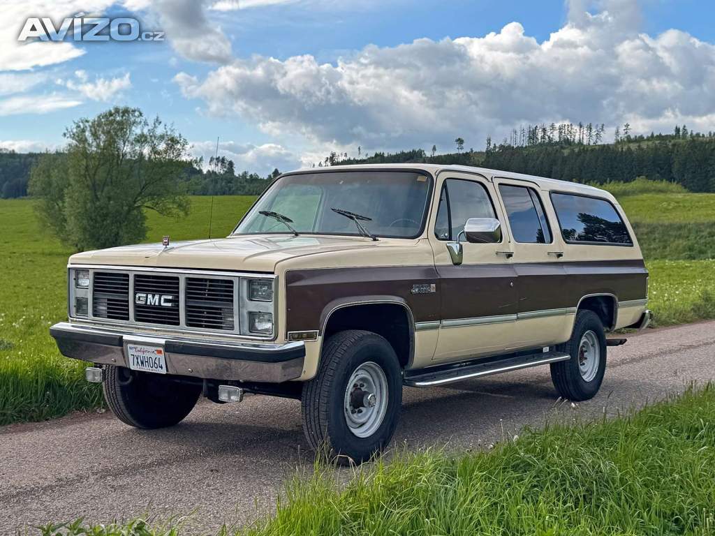 GMC SUBURBAN 3500 V25 Conventional – 5.7 V8 4x4