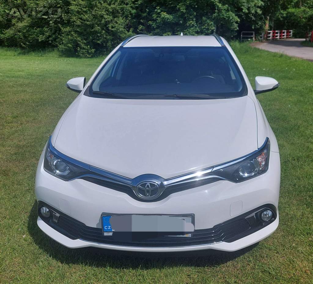 Prodám Toyota Auris kombi