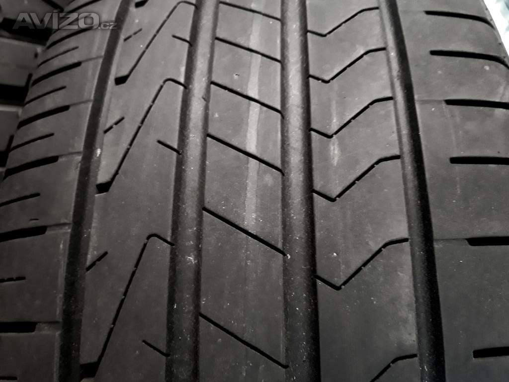2ks letních pneu 235/60 R18 Hankook