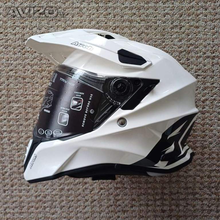 Enduro přilba Airoh COMMANDER
