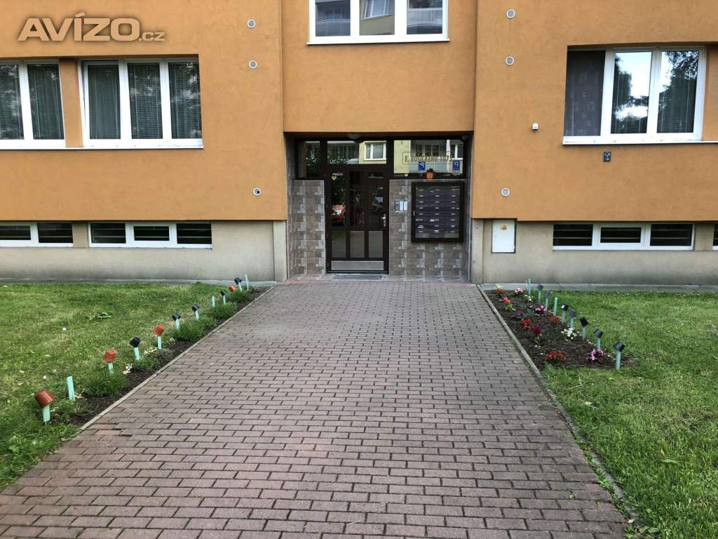 Pronájem 1+1 (36m2) ul. Evžena Rošického, O-Svinov