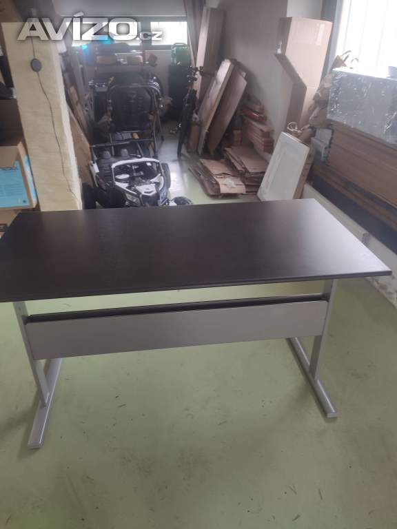 Stůl Ikea