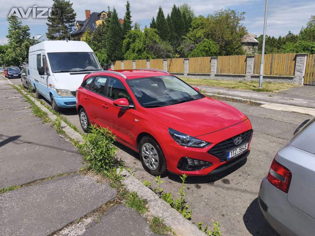 Hyundai I30 1.5 DPI benzín, koupen v ČR