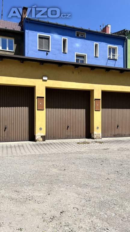 Pronájem garáže Ostrava, Marie Pujmanové 19m2