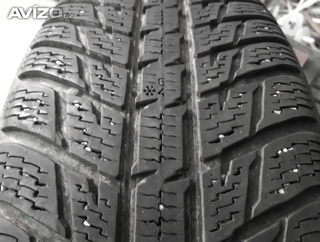 Sada zimních pneu 215/65 R16 Nokian 