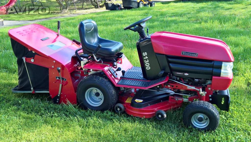 Zahradní malotraktor, sekačka Westwood Countax S1300