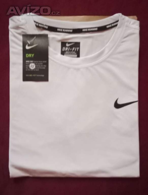 TRIČKO NIKE BÍLÉ XL