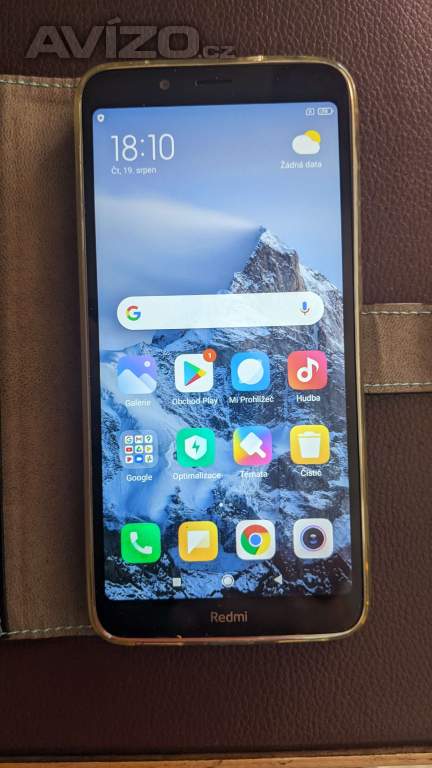 Mobil Readmi Nnote ve výborném stavu s koženkovým obalem