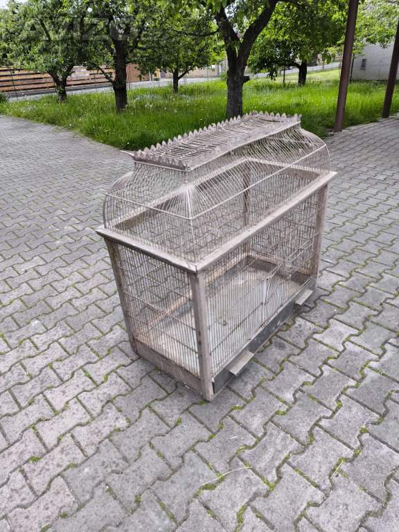 Prodám ozdobnou klec - voliéru 