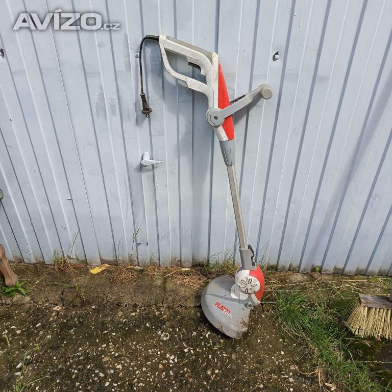 Prodám elektrickou sekačku 