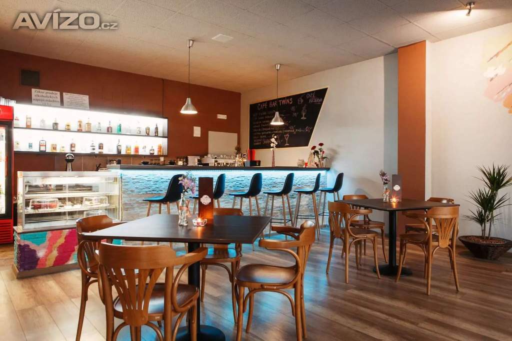 Prodám zavedený a kompletně vybavený Burger Bar – Karviná