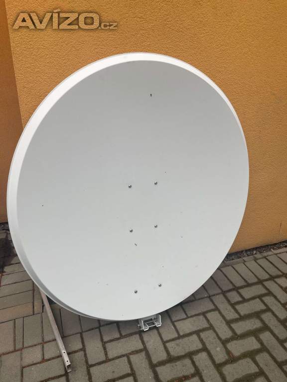 Satelitní parabola