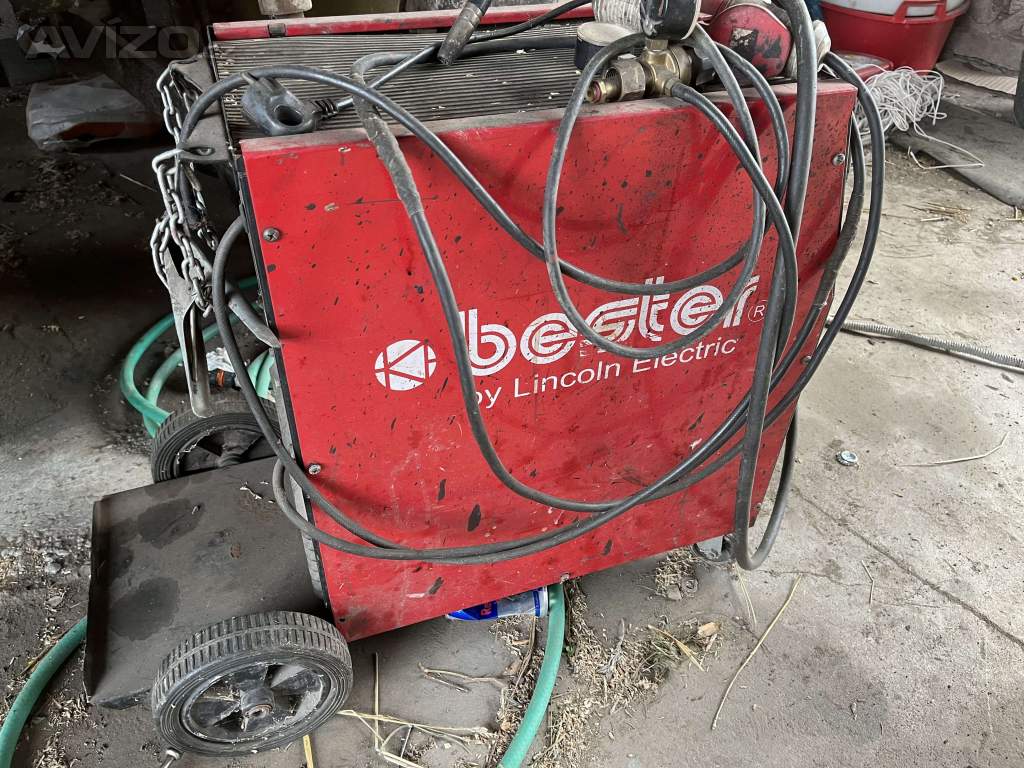 Svářečka co2