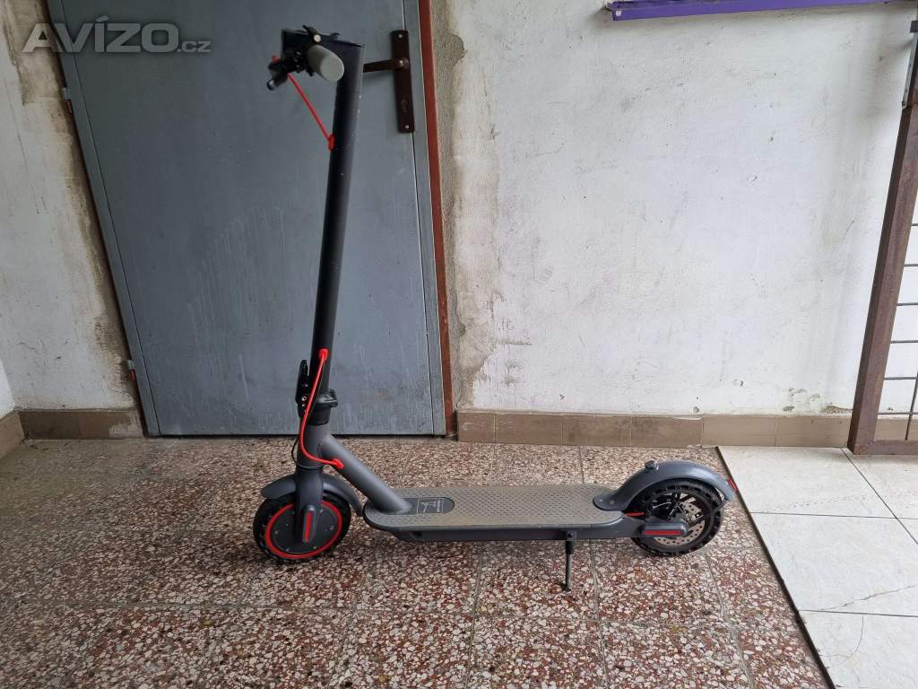 Elektrická koloběžka AOVOPRO M365 Pro ES80