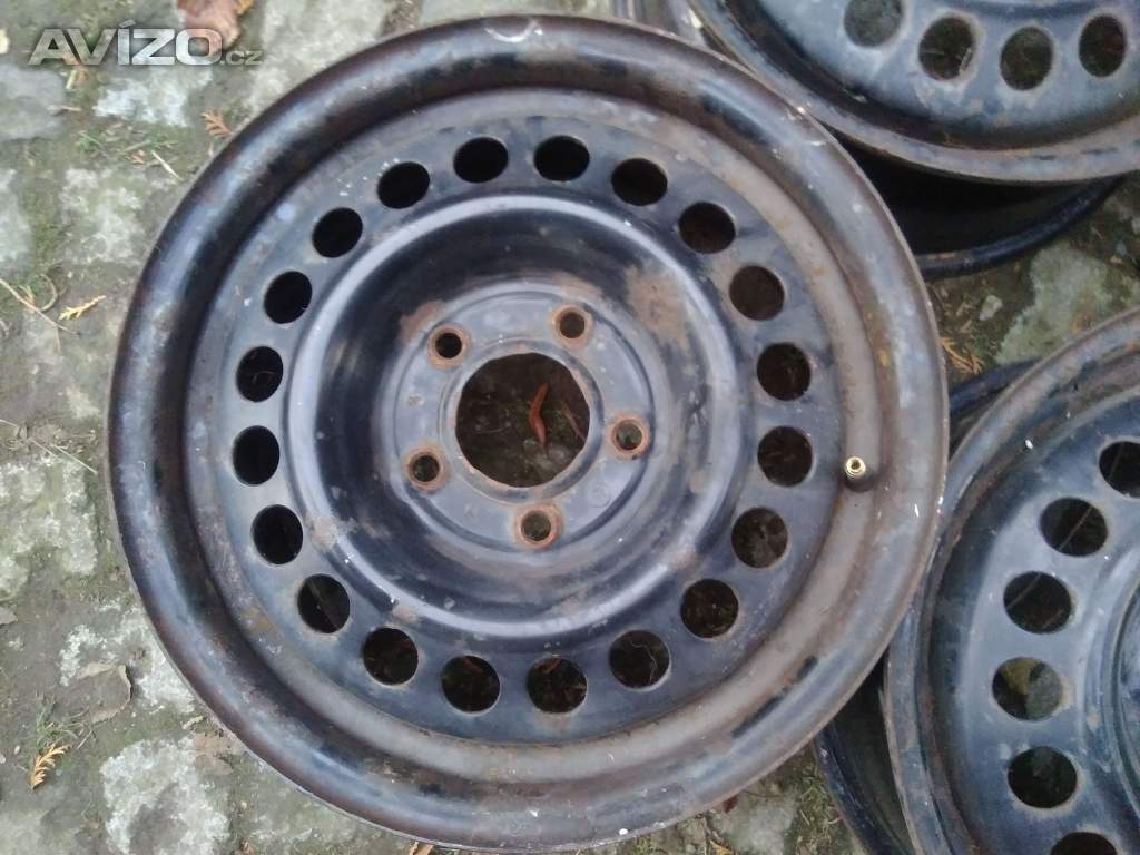 Foto inzerátu Ocelové disky GM - Opel, rozteč 5x115 (#069)