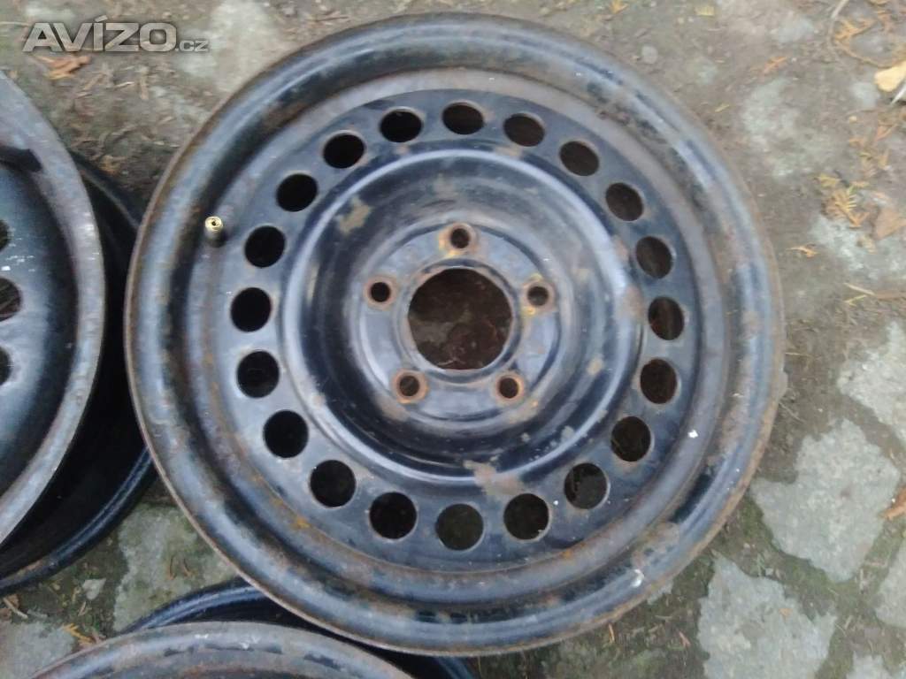 Foto inzerátu Ocelové disky GM - Opel, rozteč 5x115 (#069)