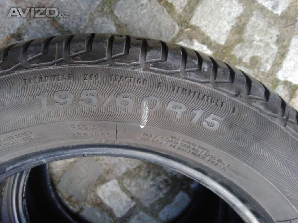 Foto inzerátu pár pneumatik GoodYear, 5mm, 195/60 R15 (#060)