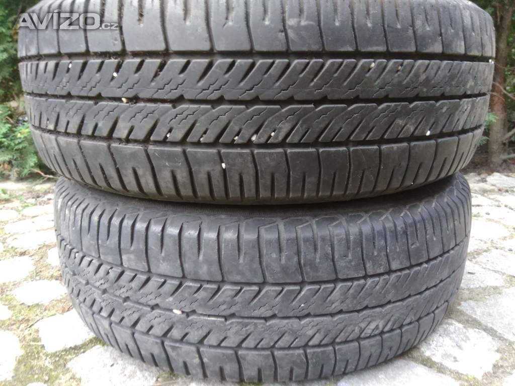 Foto inzerátu pár pneumatik GoodYear, 5mm, 195/60 R15 (#060)