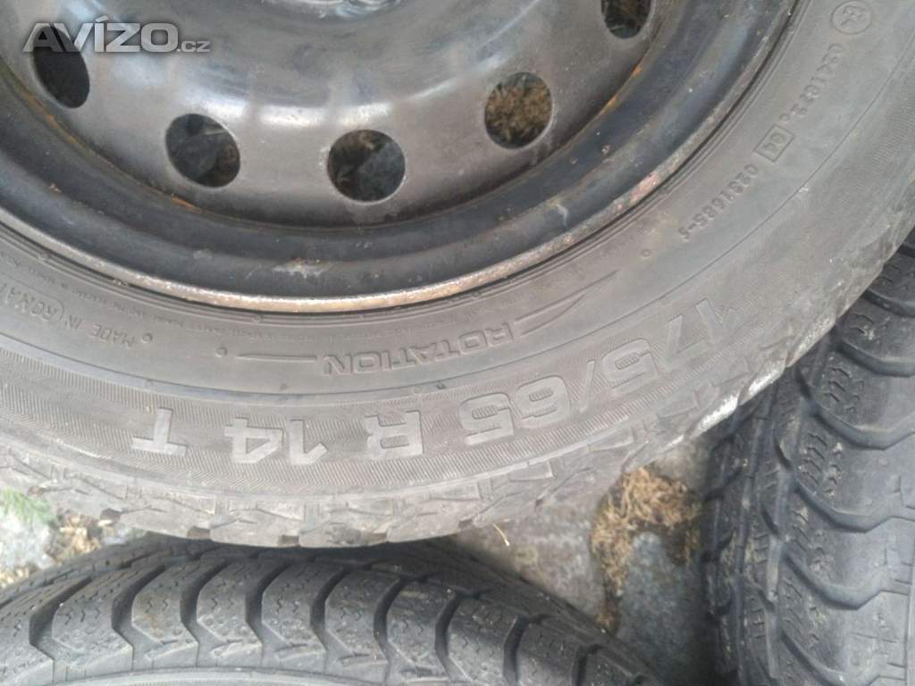 Foto inzerátu Zimní pneu 175/65 R14, 6mm na disku 4x108 (#105)