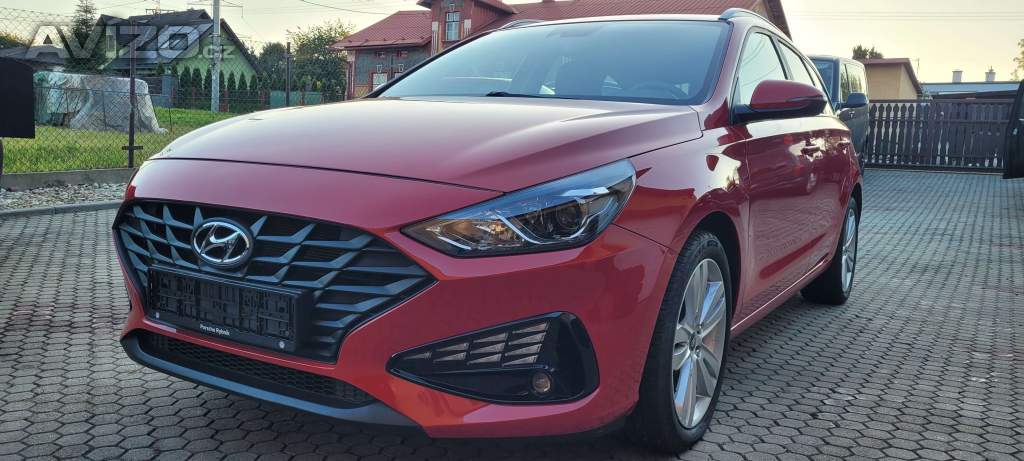 Hyundai i30 1,5i CVVT 81kW benzín kombi r.v.2021 33500 km