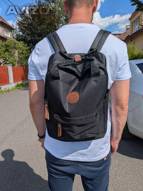 Nylonový batoh