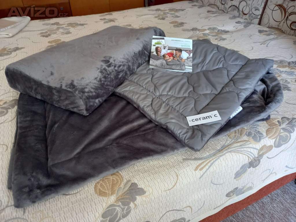 Přikrývky a polštáře ZAREN