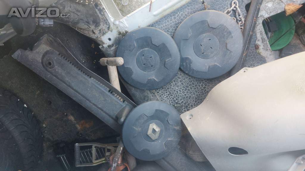 Foto inzerátu Renault trafic Opel Vivaro 1.9 dci 74kw díly 